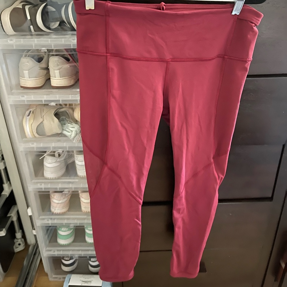 Lululemon red mesh legging
